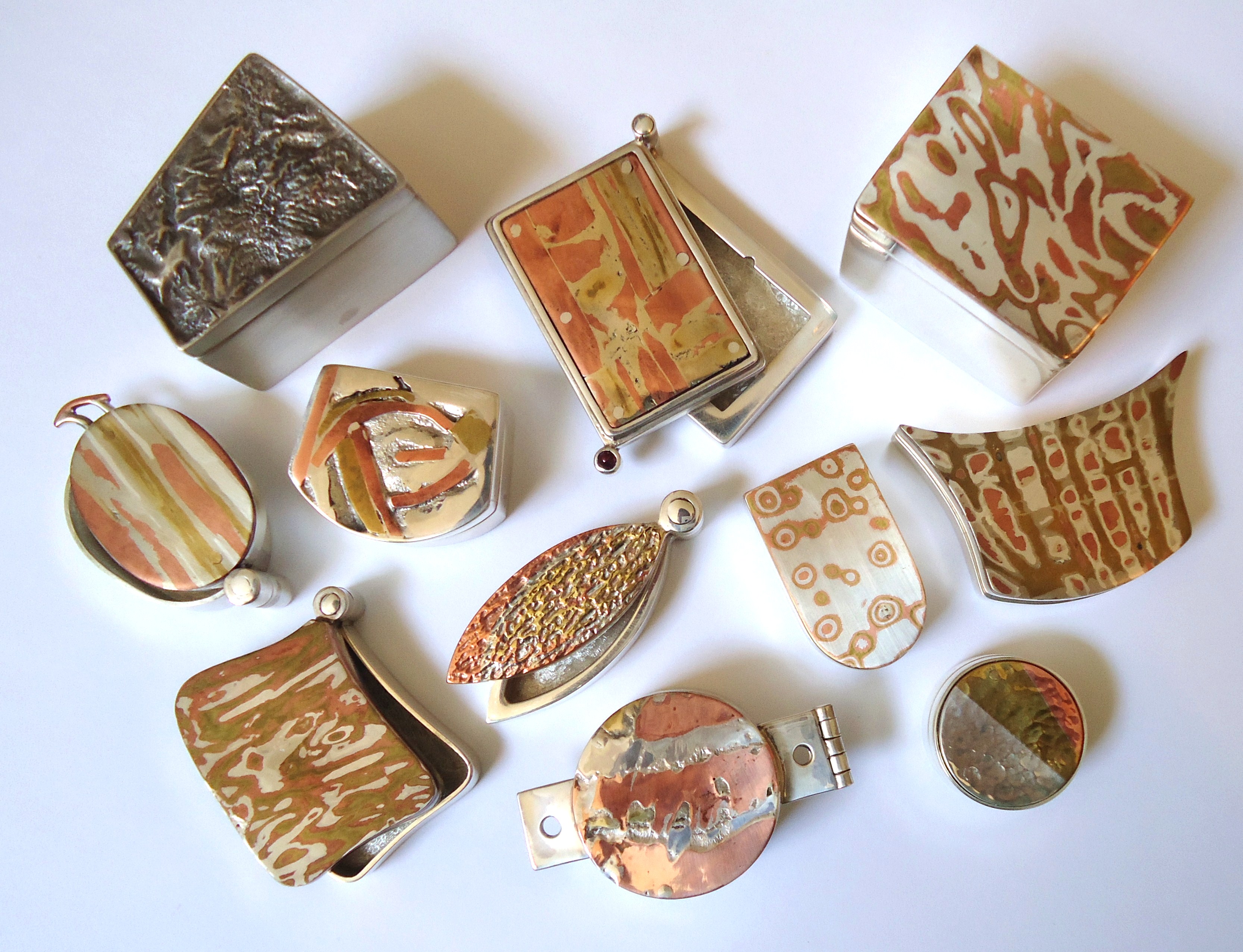 Silver_box_collection